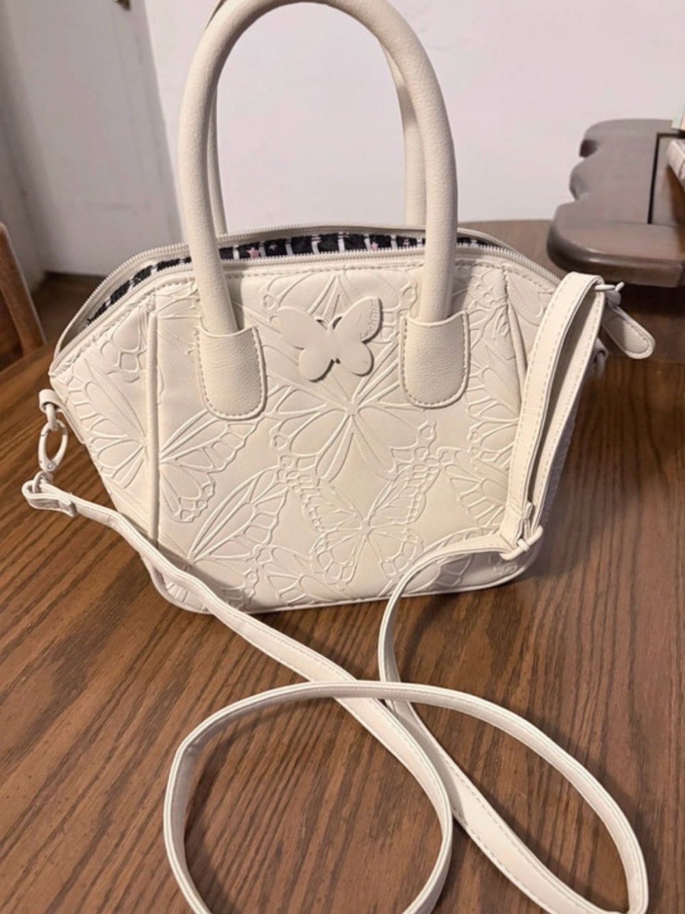 Butterfly-Embossed Cream Women's Top-Handle Crossbody Bag